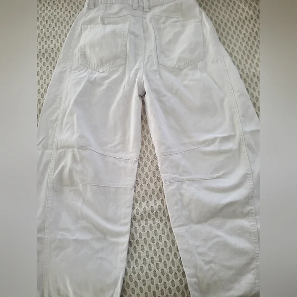 White Barrel Jeans - Picture 5 of 7